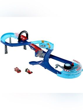 Disney Pixar Cars Global Racers Car Set